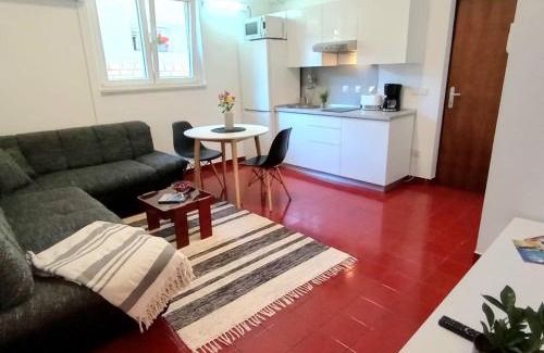 Vintijan Apartment | Apartment near the sea and port of Marina Veruda