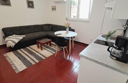 Vintijan Apartment | Apartment near the sea and port of Marina Veruda