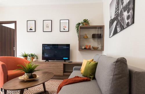 Business District Apartment | Apartment next to Panorama mall 2