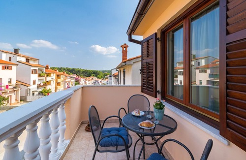 Vintijan Apartment | Apartment Nicole 100m from the beach
