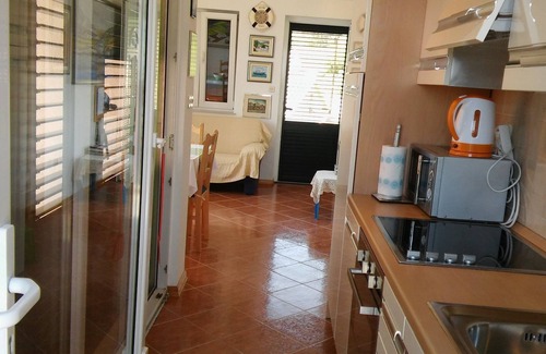 Cove Donja Krusica (Donje selo) Apartment | Apartment Nikola - in front of the sea: - Cove Donja Krusica (Donje selo), Island Solta, Croatia