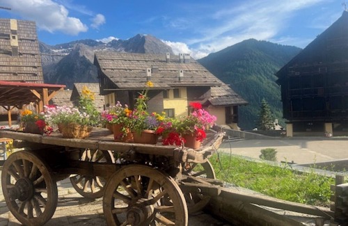 Champlas du Col Apartment | Apartment 'Ninette, Intimità E Natura' with Mountain View, Private Terrace and Wi-Fi
