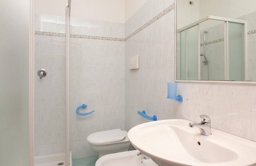 Villa Rosa Apartment | Apartment on the third and last floor with elevator in Villa Rosa di Martinsicuro, ideal for a quiet