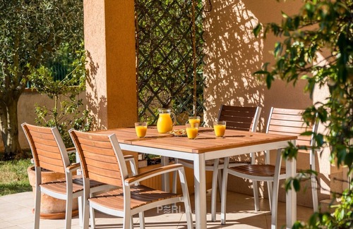 Vinkuran Apartment | Apartment OLIVE with private garden 250m2