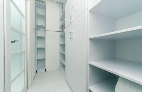 Pozniaky Apartment | Apartment on Draghomanova 2a