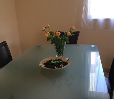 Netanya Apartment | Apartment on Nitza 8a