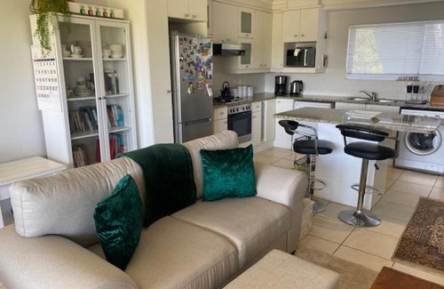 Marina Martinique Apartment | Apartment on the Canal Jeffreys Bay