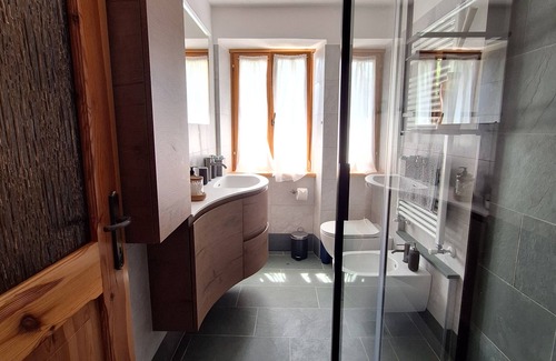 Campodolcino Apartment | Apartment on the Liro, for short rentals. Ideal for families and friends.