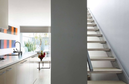Darlinghurst Apartment | Apartment One by Contemporary Hotels is the quintessential glamorous Darlinghurst apartment for thos