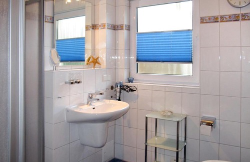 Zinnowitz Apartment | Apartment Ostseetrio-2 by Interhome