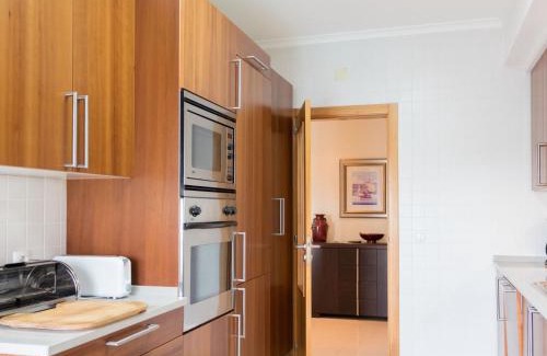 Foz do Arelho Apartment | Apartment Panoramico by Interhome