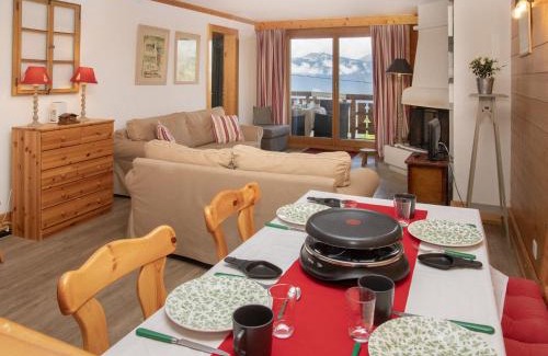 Villars-sur-Ollon Apartment | Apartment Résidence Le Bristol 14 by Interhome