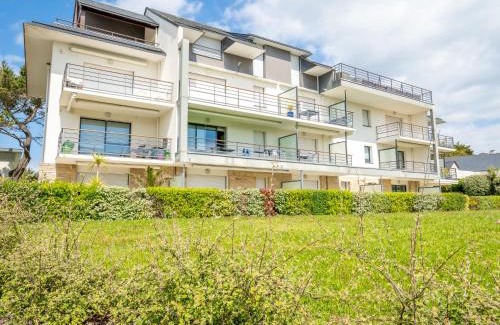 Quiberon Apartment | Apartment Résidence Villa Cassandre by Interhome