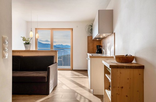 San Genesio Atesino Apartment | Apartment "Reiterhof Gaia" with Mountain View, Private Garden & Wi-Fi