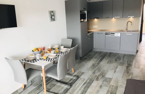 Plaine de la Brague Apartment | Apartment renovated, air conditioning, sea view, swimming pools, tennis