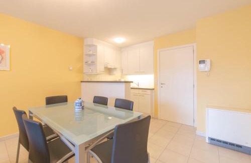 Bredene Apartment | Apartment Residentie Duinenbries by Interhome