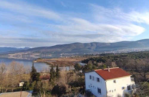 Donji Karin Apartment | Apartment Robi - 100 meters to the beach A1(2) - Donji Karin, Zadar riviera, Croatia