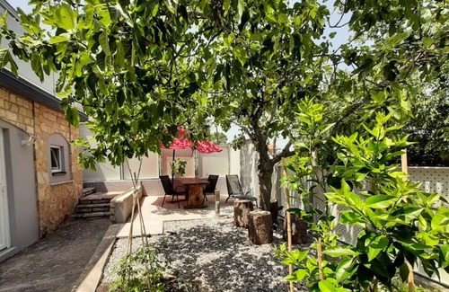 Donji Karin Apartment | Apartment Robi - 100 meters to the beach A1(2) - Donji Karin, Zadar riviera, Croatia