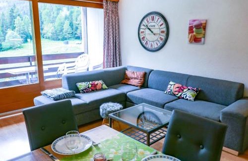 Noveli Apartment | Apartment Rosablanche D31 by Interhome