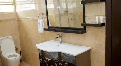 Ikeja Apartment | Apartment Royale Hotel-2 Bd Apartment