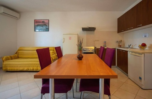 Cesarica Apartment | Apartment Sanja by Interhome