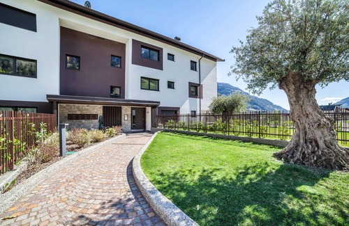 San Martino in Passiria Apartment | Apartment 'Sankt Martin' with Mountain View, Private Terrace and Wi-Fi