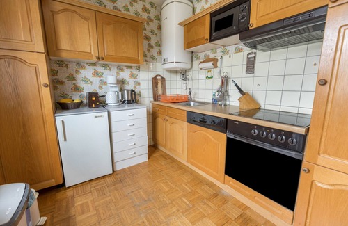Gaienhofen Apartment | Apartment 'See- Panorama' with Lake View, Balcony and Wi-Fi