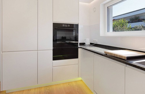 Gundholzen Apartment | Apartment "Seesehnsucht Höri" with Lake View, Terraces & Wi-Fi