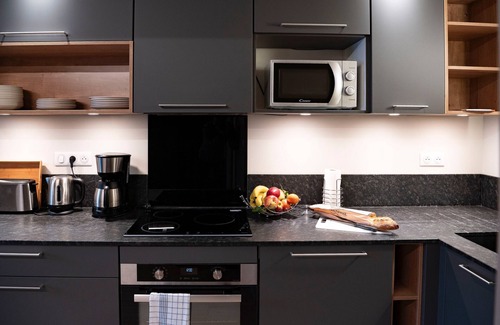 Le Palais Apartment | Apartment 'Seigneurie Fouquet - Caraquet' with Wi-Fi