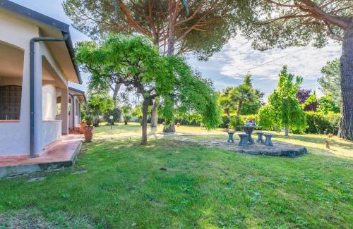 Casale Marittimo Apartment | Apartment Siby-2 by Interhome