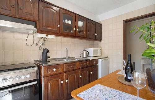Figueira da Foz Apartment | Apartment 'T0 Grota' with Balcony