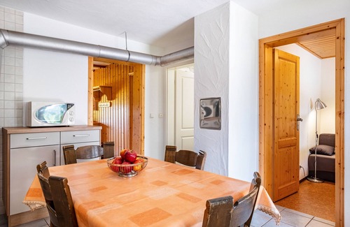 Wolfach - Saint Roman Apartment | Apartment 'Talblick' with Mountain View, Private Terrace and Wi-Fi