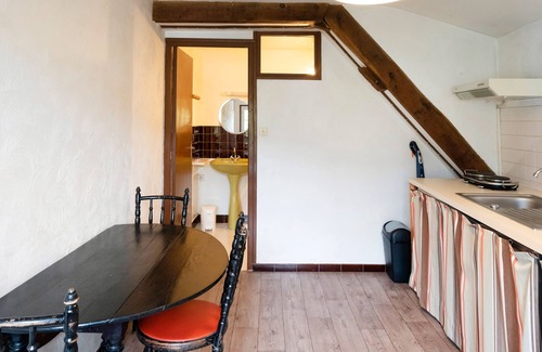 Ainhoa Apartment | Apartment 'Tamburine Xaharra' with Mountain View and Wi-Fi
