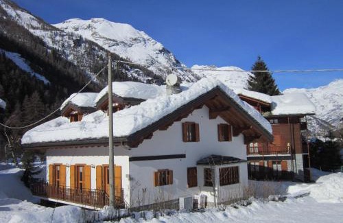 Gressoney-Saint-Jean Apartment | Apartment Tea