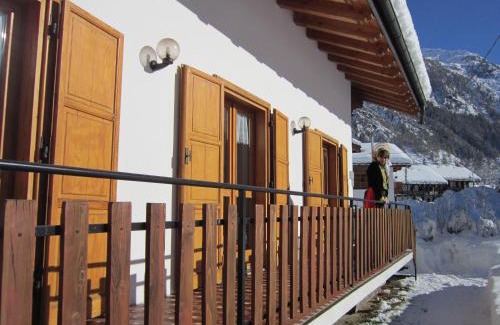 Gressoney-Saint-Jean Apartment | Apartment Tea