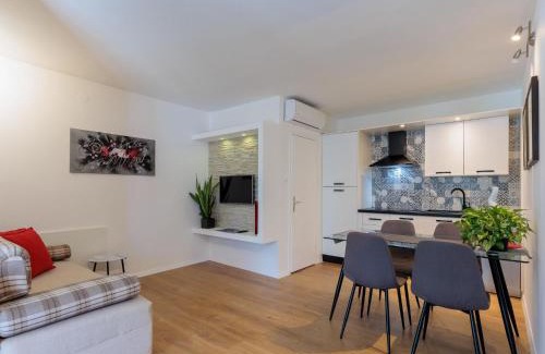 Vir Apartment | Apartment Tome-1 by Interhome