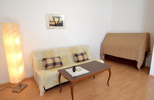 Barbat na Rabu Apartment | Apartment Travaš-3 by Interhome