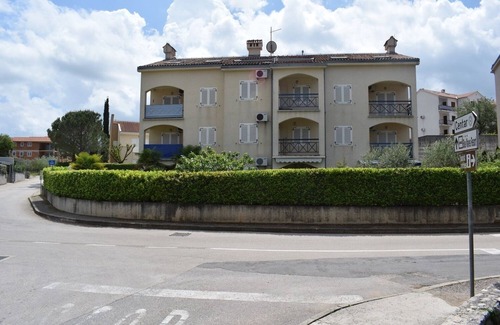 Malinska-Dubasnica Apartment | Apartment Tulip