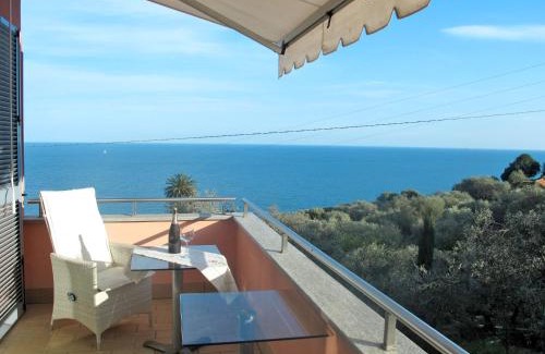 Poggi Apartment | Apartment Ulivi sul Mare by Interhome