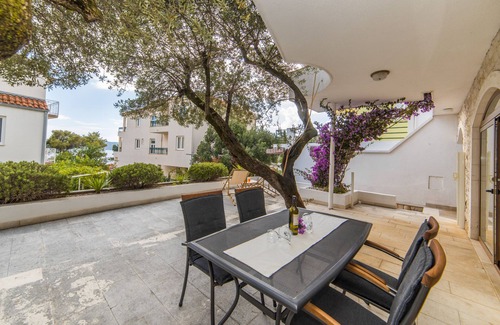 Blato Apartment | Apartment very close to the beach
