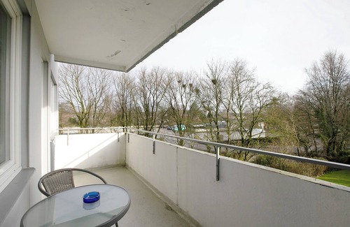 Kauslund Apartment | Apartment 'Vicky' with Private Terrace, Balcony and Wi-Fi