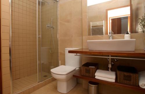 La Vila Olimpica del Poblenou Apartment | Apartment Vila Olimpica Pamplona by Interhome