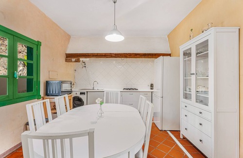 Adeje Villa | Apartment 'Villa Colliure' with Sea View, Private Pool and Wi-Fi