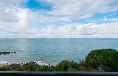 Dinard Apartment | Apartment Villa Velox by Interhome