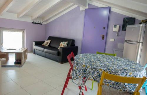 Arona Apartment | Apartment Viole, cozy attic set in the old town next to the lake