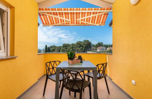 Valbandon Apartment | Apartment Vito with sea view
