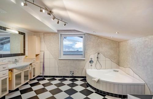 Hollersbach im Pinzgau Apartment | Apartment Weberbauer-1 by Interhome