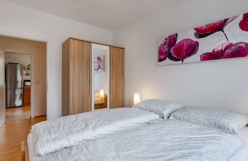 Velmede Apartment | Apartment with private terrace in Velmede