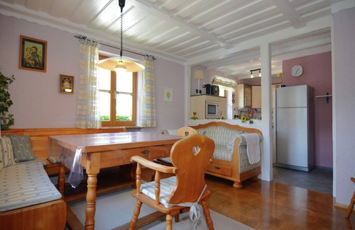 Prunn Apartment | Apartment with private terrace in Prunn