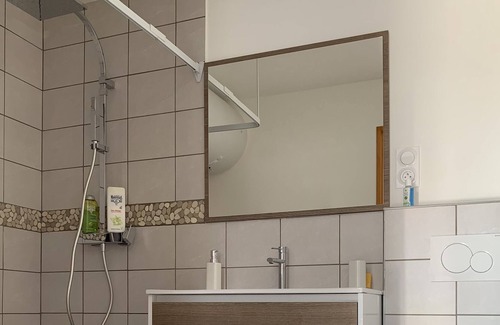 Ranville Apartment | Apartment with garden * At Moulin Anoy *